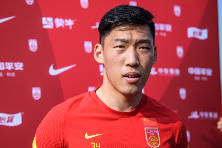 北青體育：朱辰杰是否以“面具人”形象出戰(zhàn)18強(qiáng)賽，仍需多方溝通